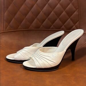 CHANEL White Heeled Mules with Pleated Design